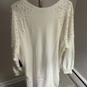 White long sleeve shirt with pearl embellishments size XL Express